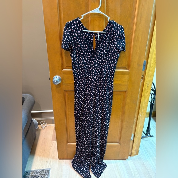 Free People Women’s Mia Empire-Waist Jumpsuit Size 6 Black & Pink Floral Print - Picture 8 of 13